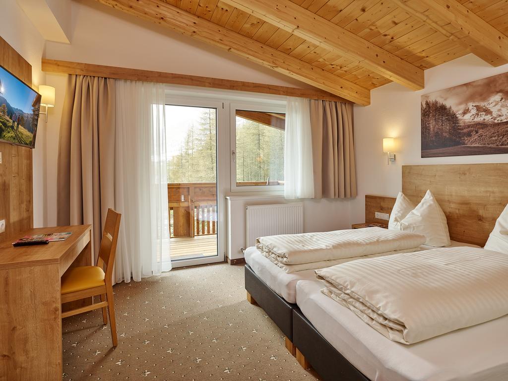 Appartement Gaestehaus Bergkristall Sölden Exteriör bild