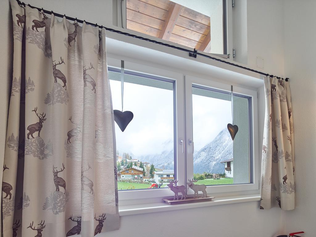 Appartement Gaestehaus Bergkristall Sölden Exteriör bild