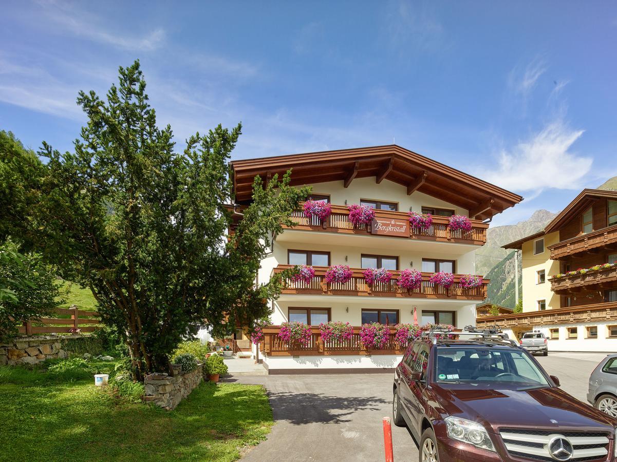 Appartement Gaestehaus Bergkristall Sölden Exteriör bild